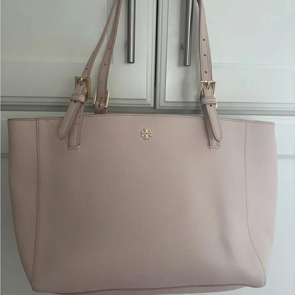Tory Burch Light Pink Blush Leather Tote Bag! - Picture 1 of 14